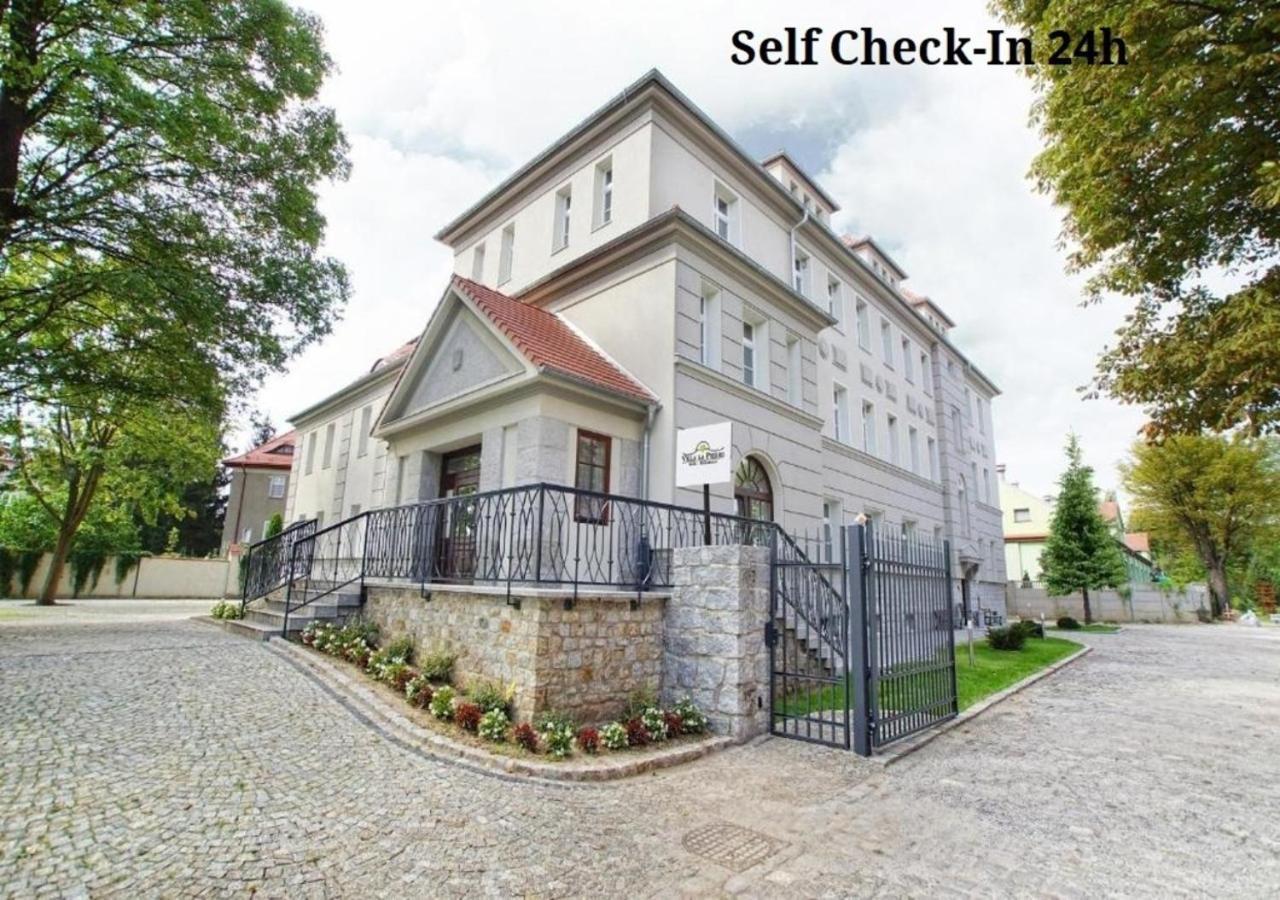 שצ'גום Villa La Pierre מראה חיצוני תמונה